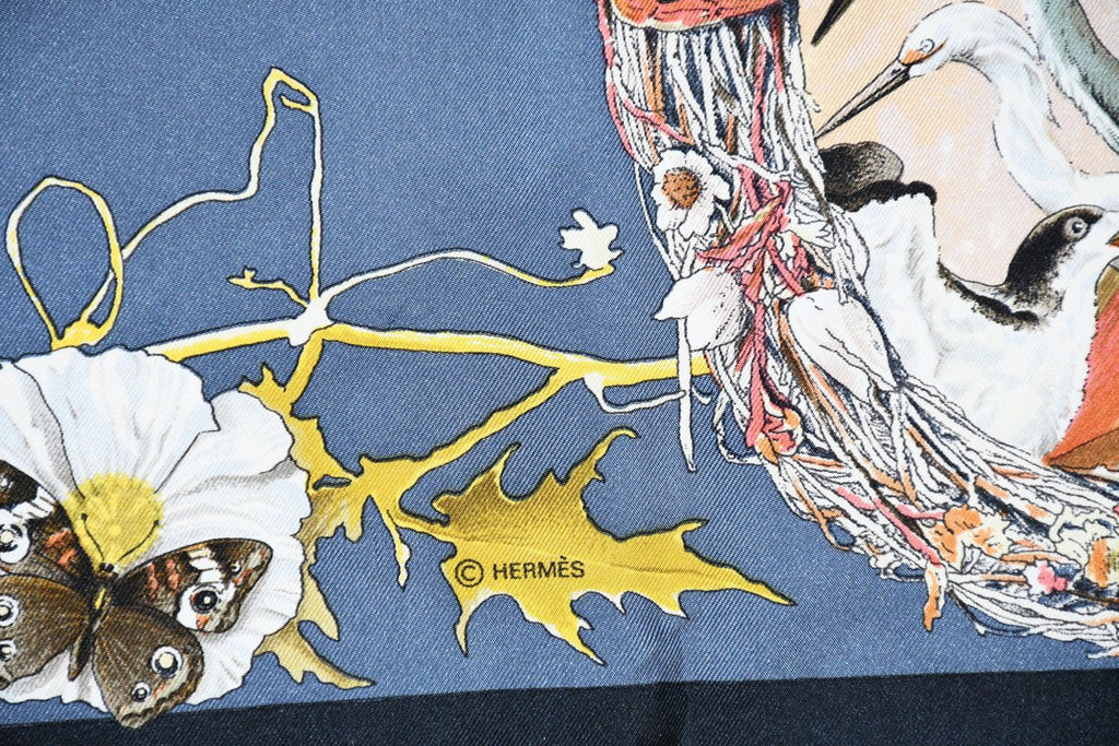 Hermes Scarf Faune Et Flore Du Texas Wildlife 90 cm by Kermit Oliver silk navy gray animal Carre 35" 064