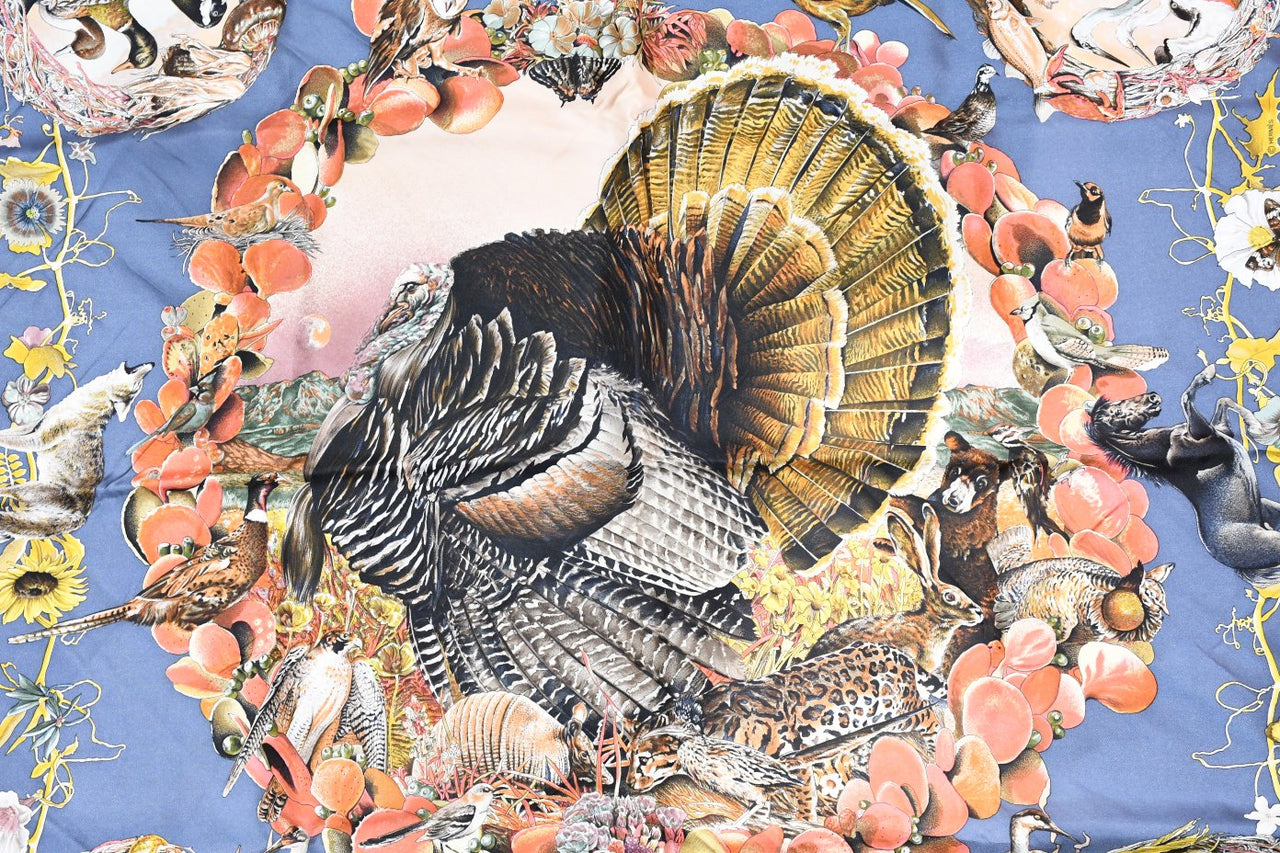 Hermes Scarf Faune Et Flore Du Texas Wildlife 90 cm by Kermit Oliver silk navy gray animal Carre 35" 064