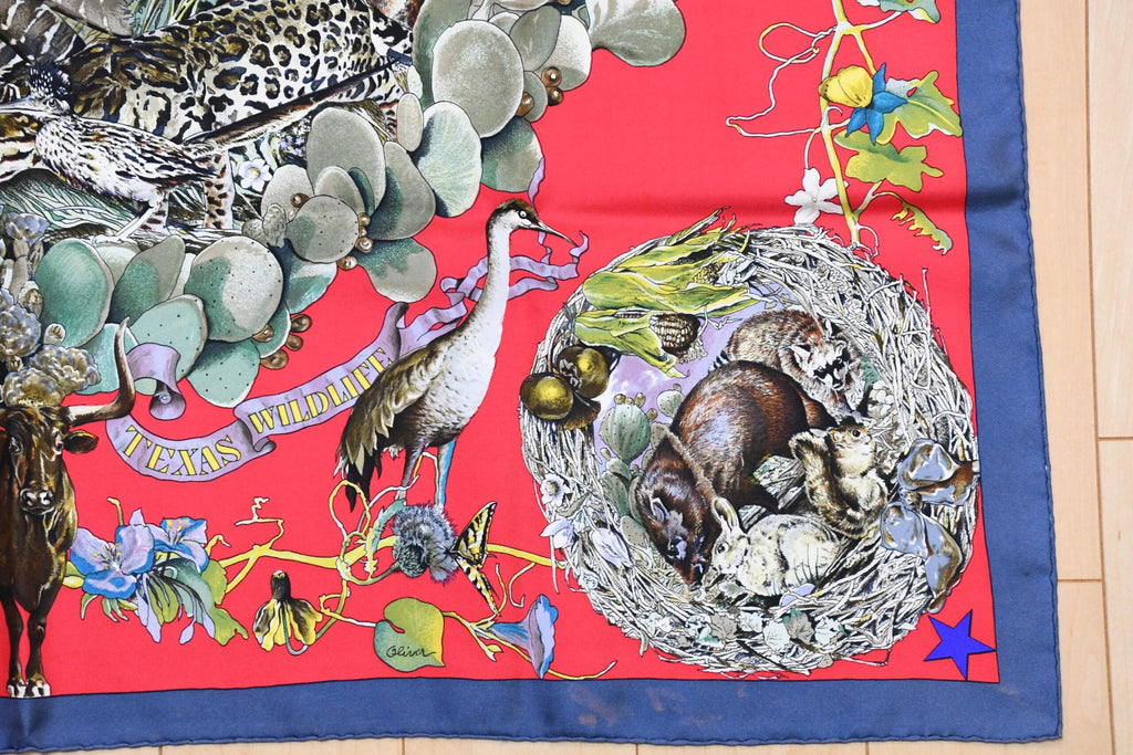 Hermes Scarf Faune Et Flore Du Texas Wildlife 90 cm by Kermit Oliver silk red blue USED