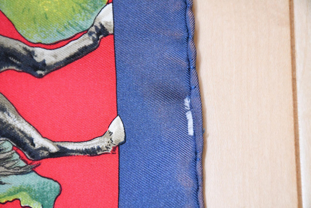 Hermes Scarf Faune Et Flore Du Texas Wildlife 90 cm by Kermit Oliver silk red blue USED
