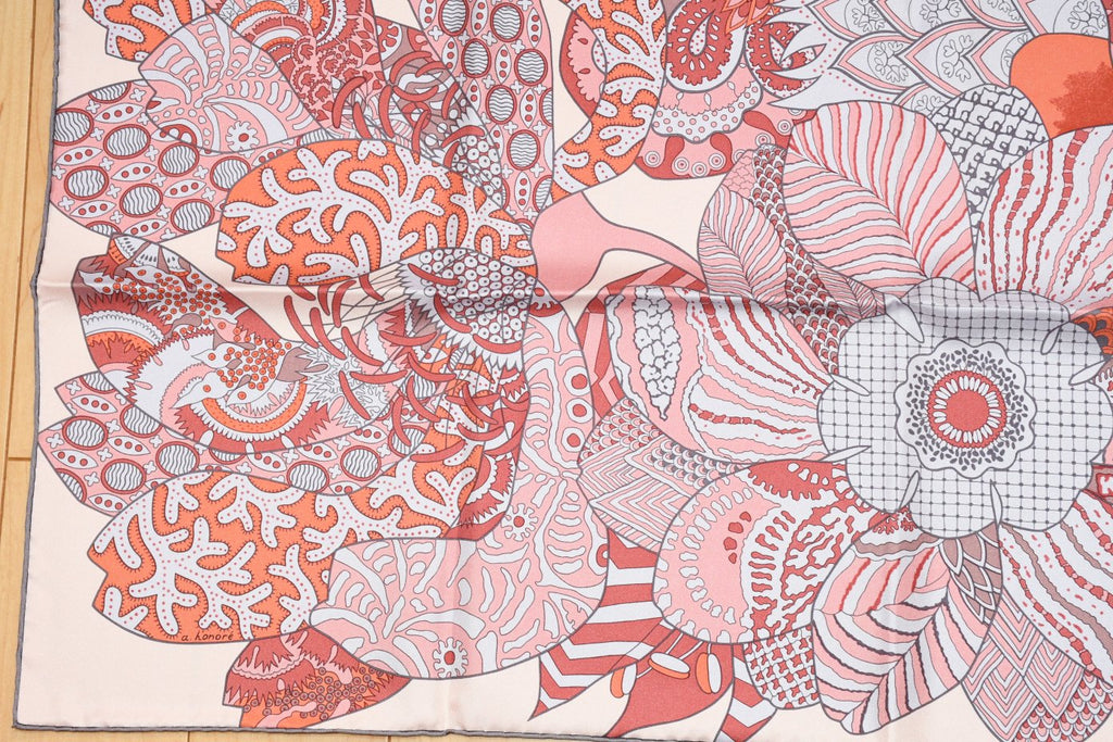 Hermes Scarf Fleurs d'Indiennes 90 cm silk light pink Carre Indian flower 35"