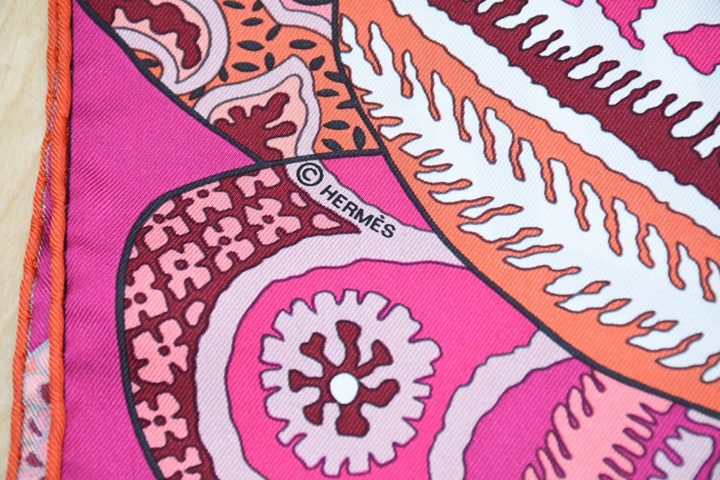 Hermes Scarf Fleurs d'Indiennes 90 cm silk pink Carre Indian flower 35"