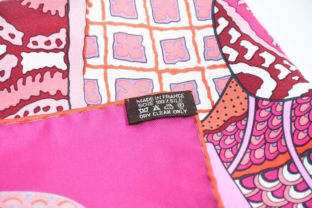 Hermes Scarf Fleurs d'Indiennes 90 cm silk pink Carre Indian flower 35"