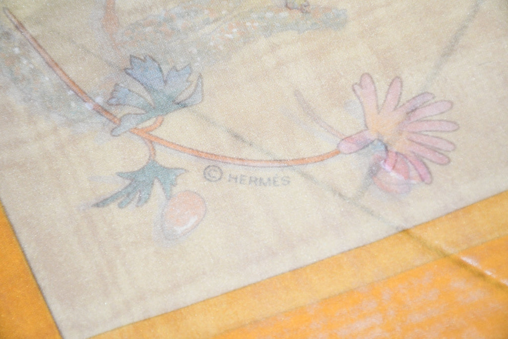 Hermes Scarf Fleurs et Plumes 90 cm Chiffon Silk mousseline muslin flower yellow