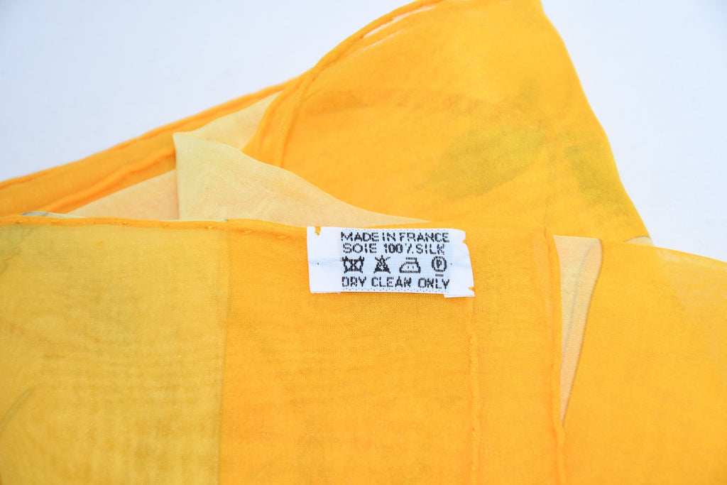 Hermes Scarf Fleurs et Plumes 90 cm Chiffon Silk mousseline muslin flower yellow
