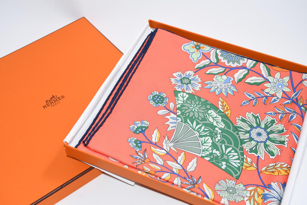 Hermes Scarf Fleurs et papillons de Tissus 90 cm silk orange pink Carre flower 35"