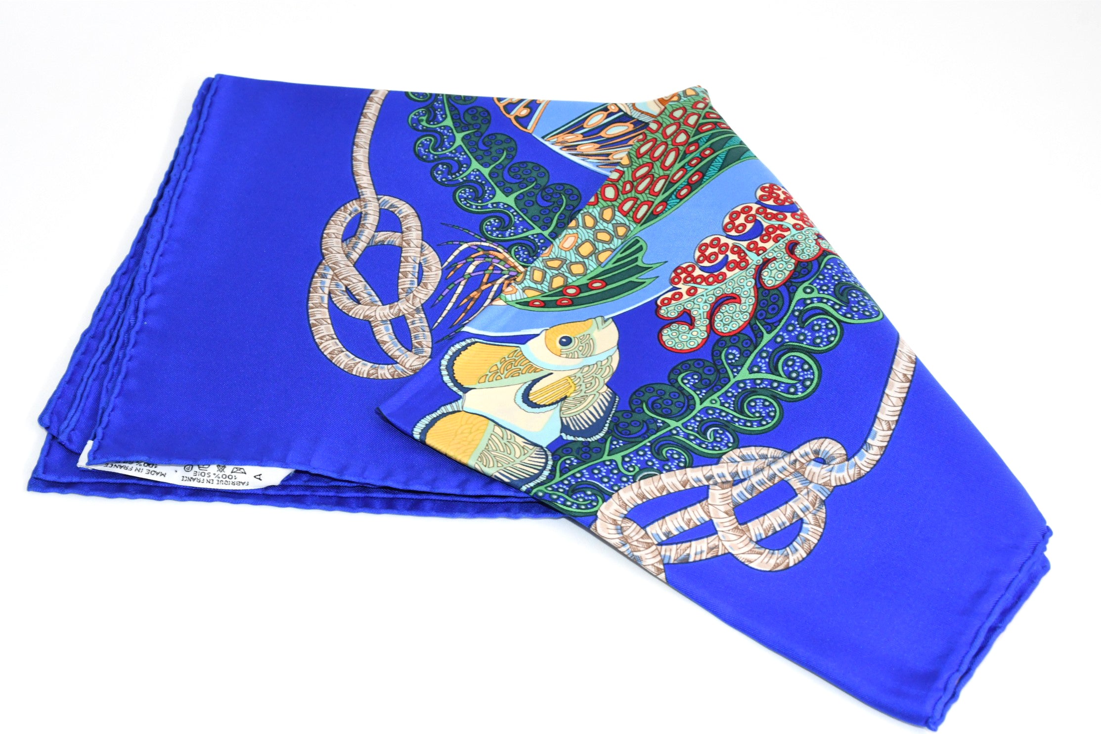 Hermes Scarf Grands Fonds 90 cm silk blue Carre sea fish 35