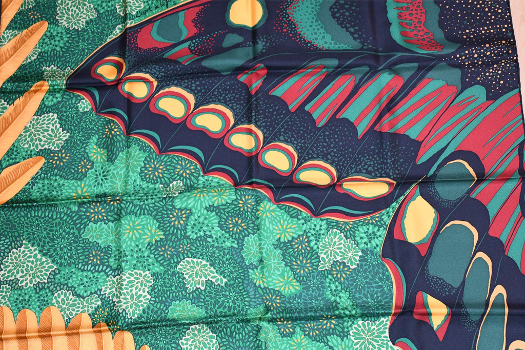 Hermes Scarf L'Esprit de la Foret 90 cm silk green yellow Carre forest butterfly