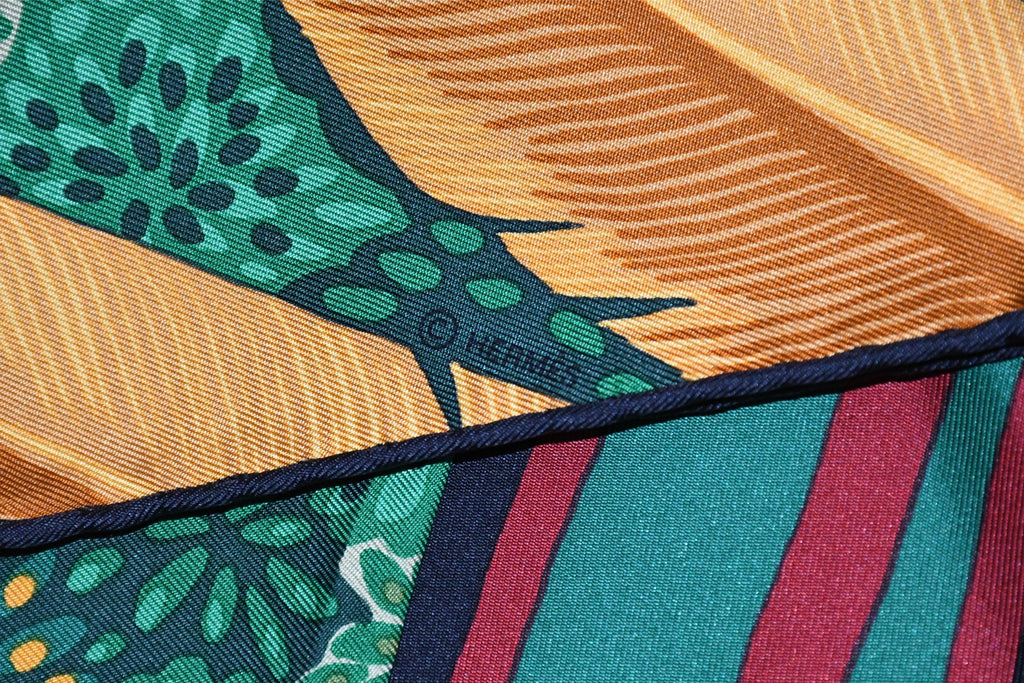 Hermes Scarf L'Esprit de la Foret 90 cm silk green yellow Carre forest butterfly