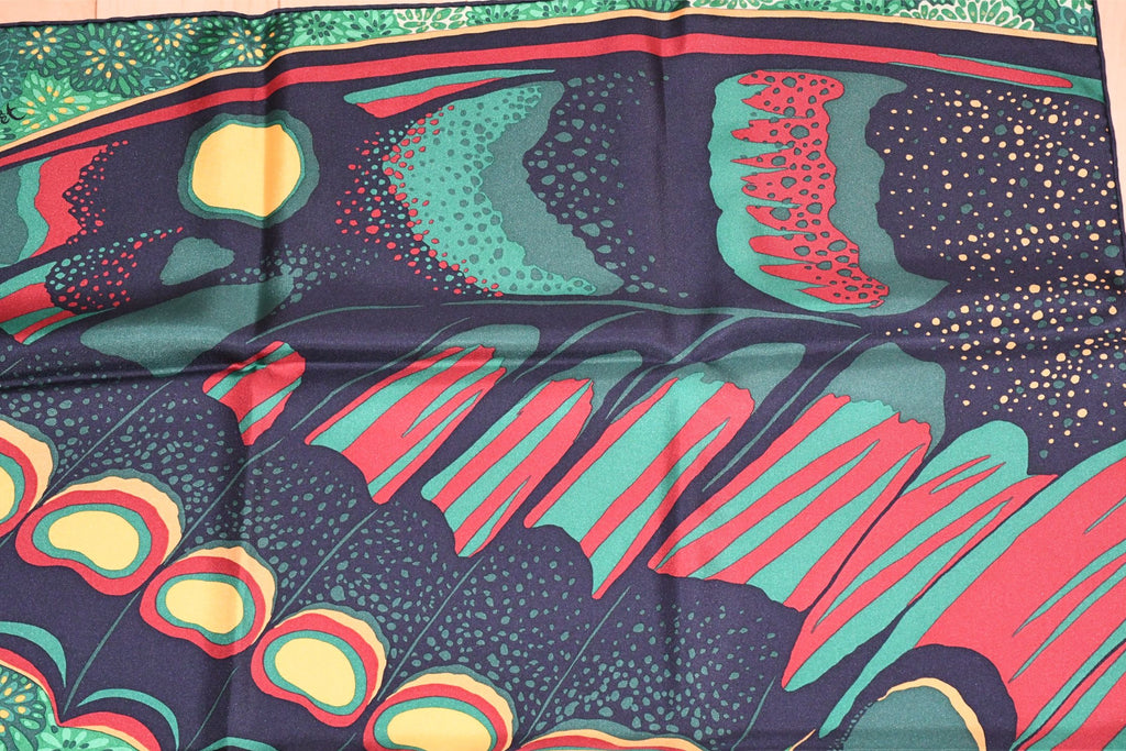 Hermes Scarf L'Esprit de la Foret 90 cm silk green yellow Carre forest butterfly