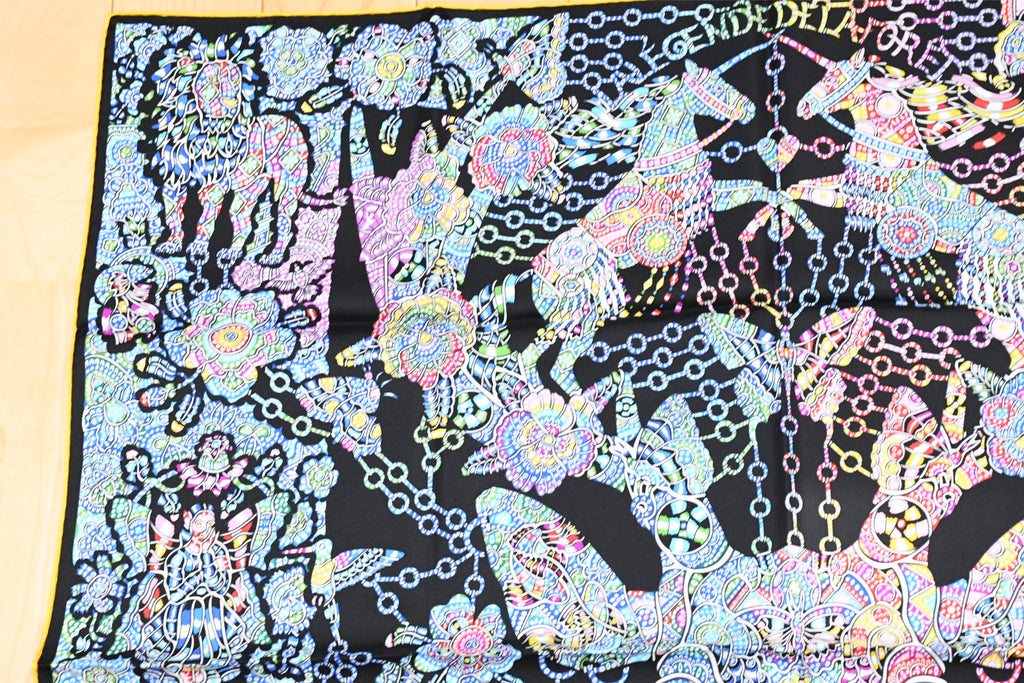 Hermes Scarf La Legende de la Foret 90 cm silk black yellow legend forest deer Carre 35"