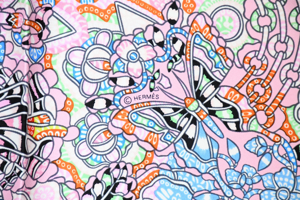 Hermes Scarf La Legende de la Foret 90 cm silk pink legend forest deer Carre 35"