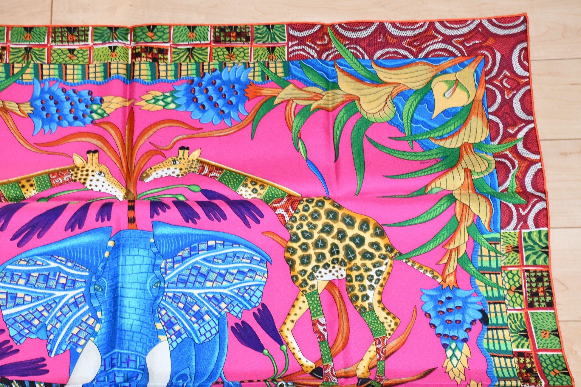 Hermes Scarf La Marche du Zambeze 90 cm silk pink Carre elephant