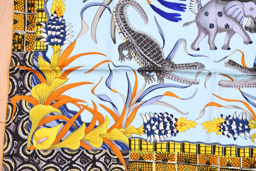 Hermes Scarf La Marche du Zambeze 90 cm silk yellow Carre elephant river 35"