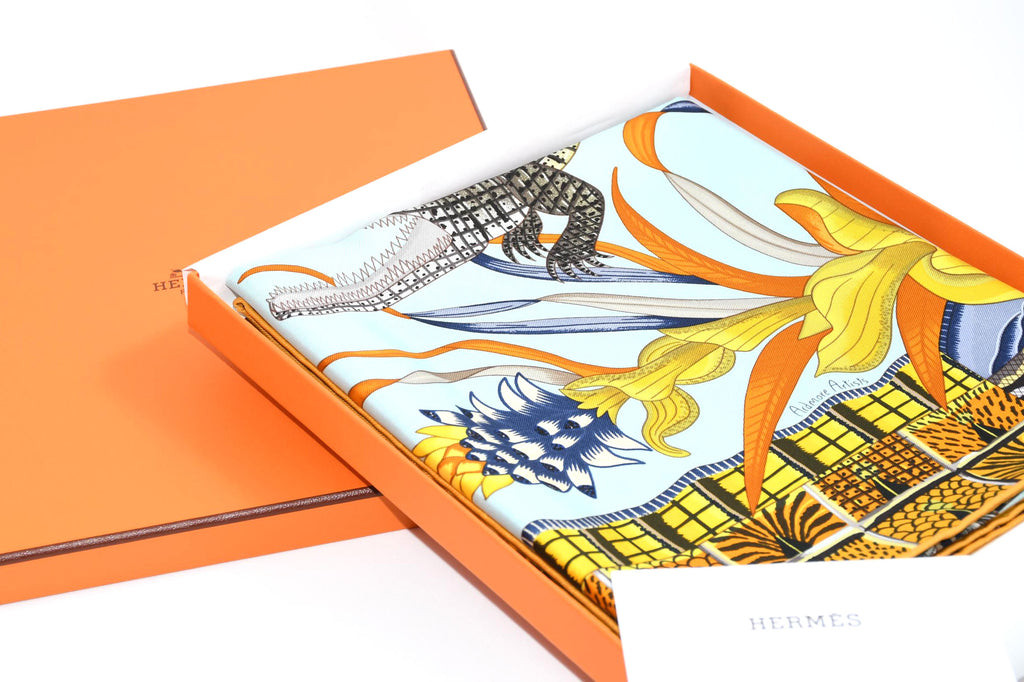 Hermes Scarf La Marche du Zambeze 90 cm silk yellow Carre elephant river 35"
