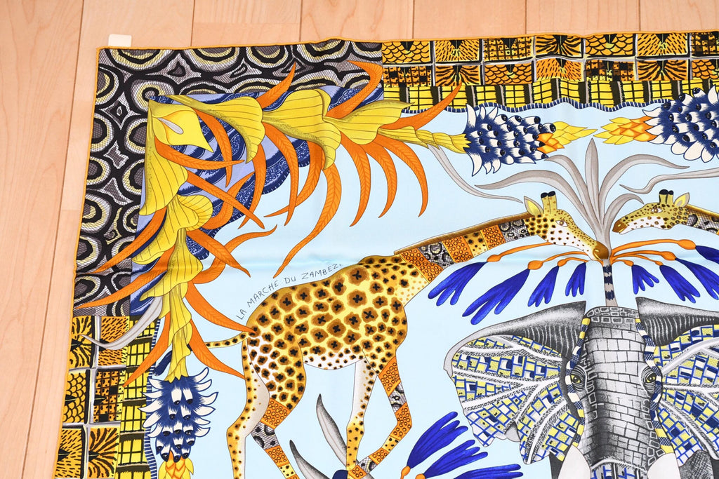 Hermes Scarf La Marche du Zambeze 90 cm silk yellow Carre elephant river 35"