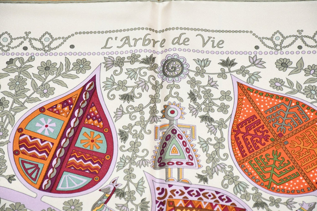 Hermes Scarf L'arbre de vie 90 cm silk white Carre life tree flower 35"