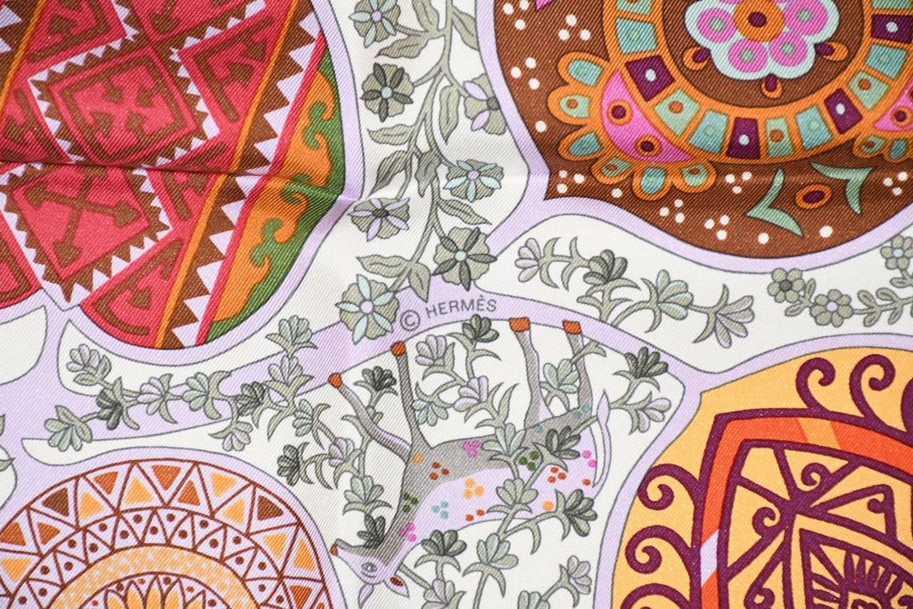 Hermes Scarf L'arbre de vie 90 cm silk white Carre life tree flower 35"