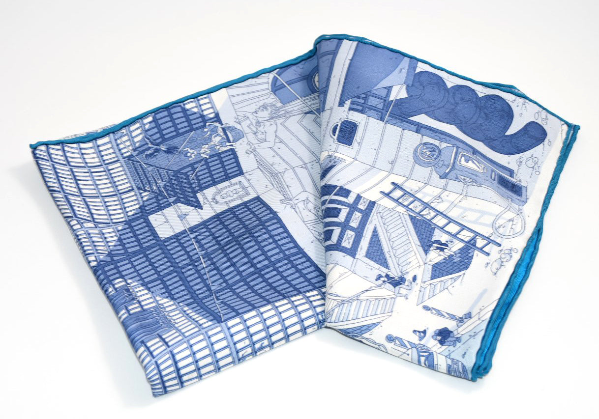 Hermes Scarf Le Grand Prix du Faubourg 90 cm silk blue Carre town 35"