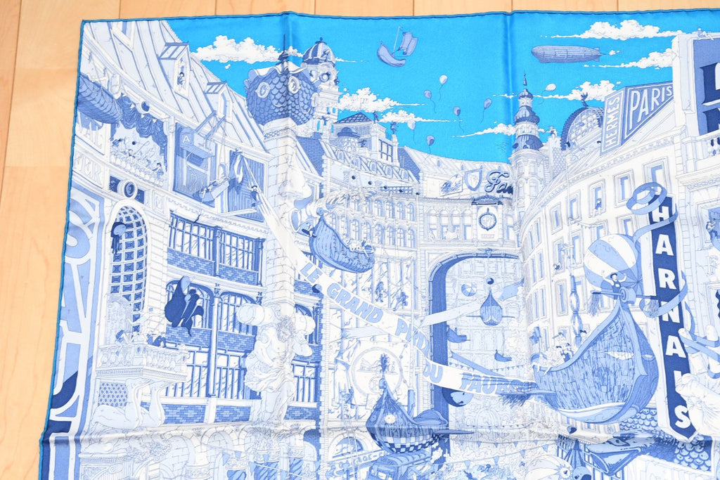 Hermes Scarf Le Grand Prix du Faubourg 90 cm silk blue Carre town 35"