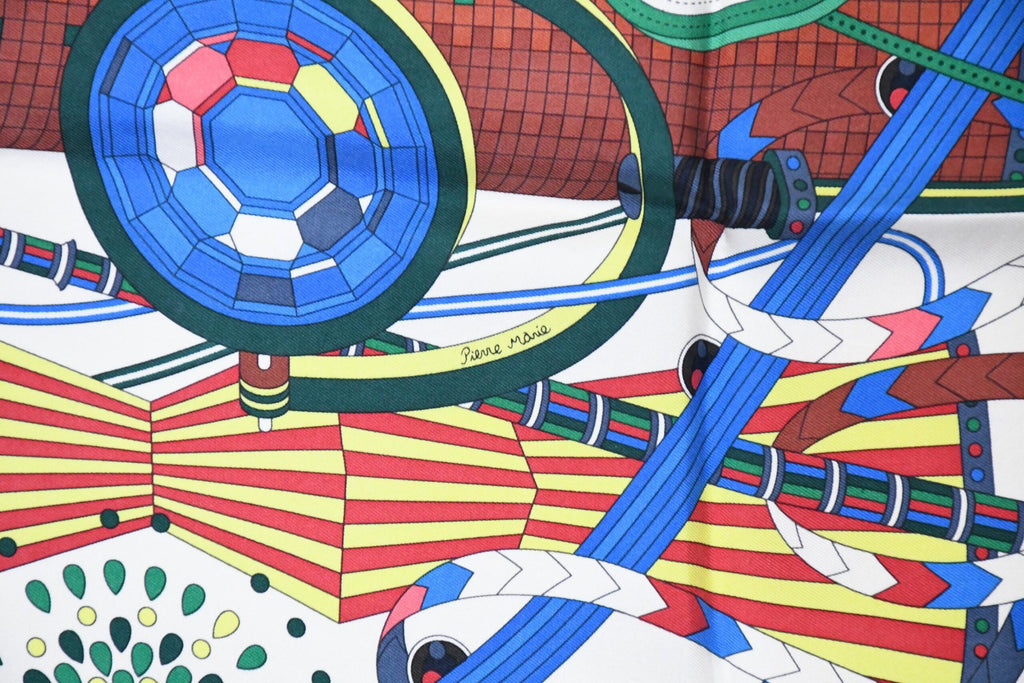 Hermes Scarf Le Laboratoire Du Temps 90 cm silk white Carre 35"