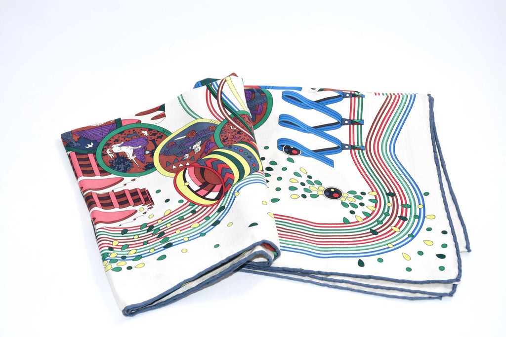 Hermes Scarf Le Laboratoire Du Temps 90 cm silk white Carre 35"