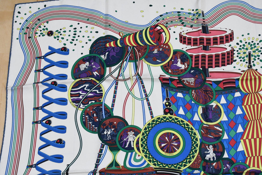 Hermes Scarf Le Laboratoire Du Temps 90 cm silk white Carre 35"