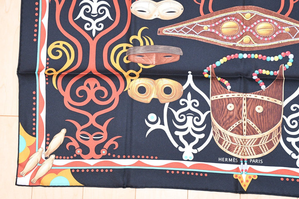 Hermes Scarf Le Regard de l'Arctique 90 cm silk black Carre Arctic 35"