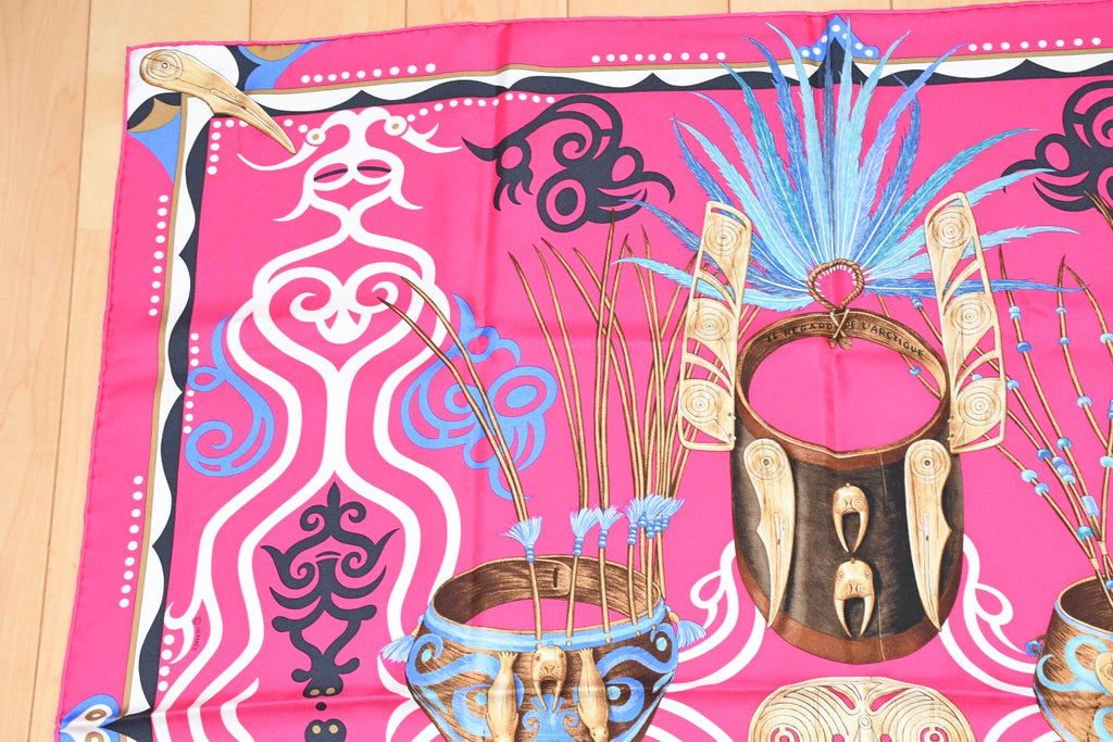 Hermes Scarf Le Regard de l'Arctique 90 cm silk pink Carre Arctic 35"