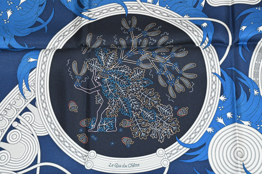 Hermes Scarf Legende Brodee 90 cm silk blue Carre legend embroidery 35"
