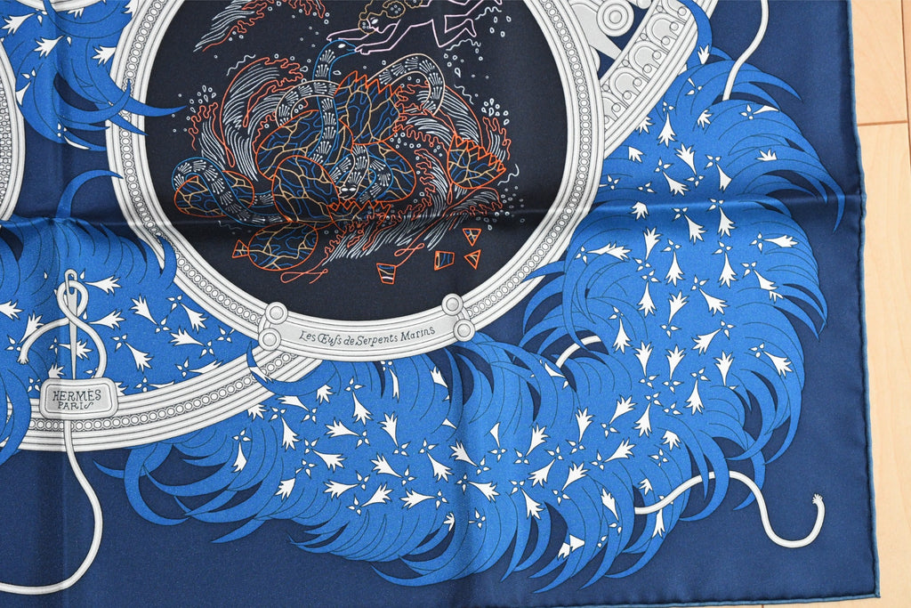 Hermes Scarf Legende Brodee 90 cm silk blue Carre legend embroidery 35"