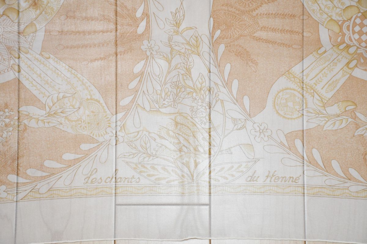 Hermes Scarf Les chants du Henne 90 cm Chiffon Silk mousseline Beige Shawl