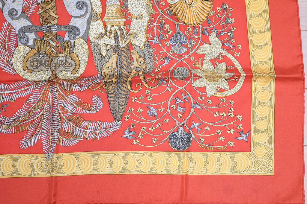 Hermes Scarf Les legendes de l'Arbre 90 cm silk orange red Carre legend tree 35"