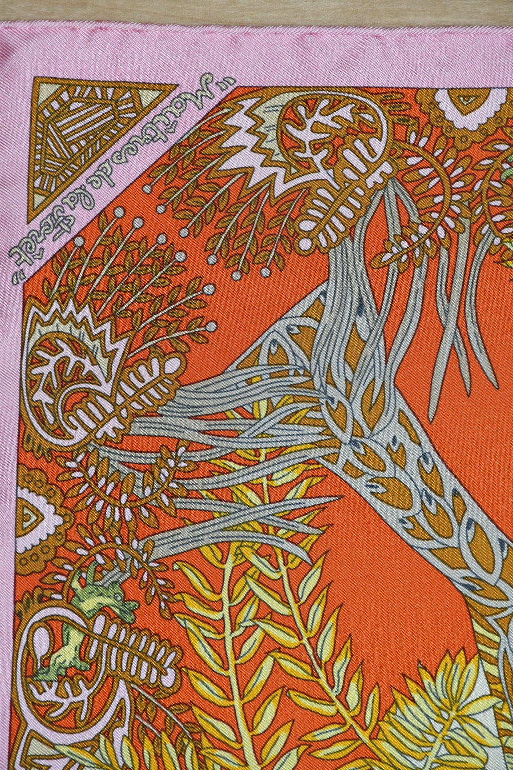 Hermes Scarf Maitres de la Foret 90 cm silk orange forest tree 35"
