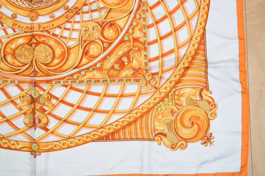 Hermes Scarf Monnaies Et Symboles Des Parisii 90 cm Silk Orange RAK