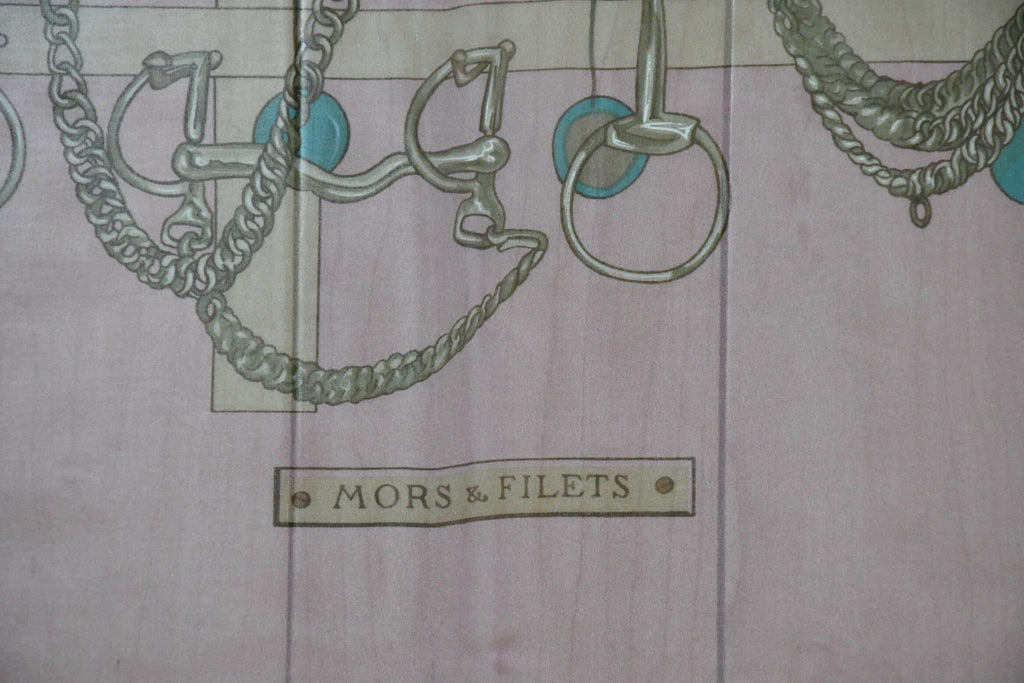 Hermes Scarf Mors et Filets 90 cm Chiffon Silk mousseline Pink chain muslin 35"