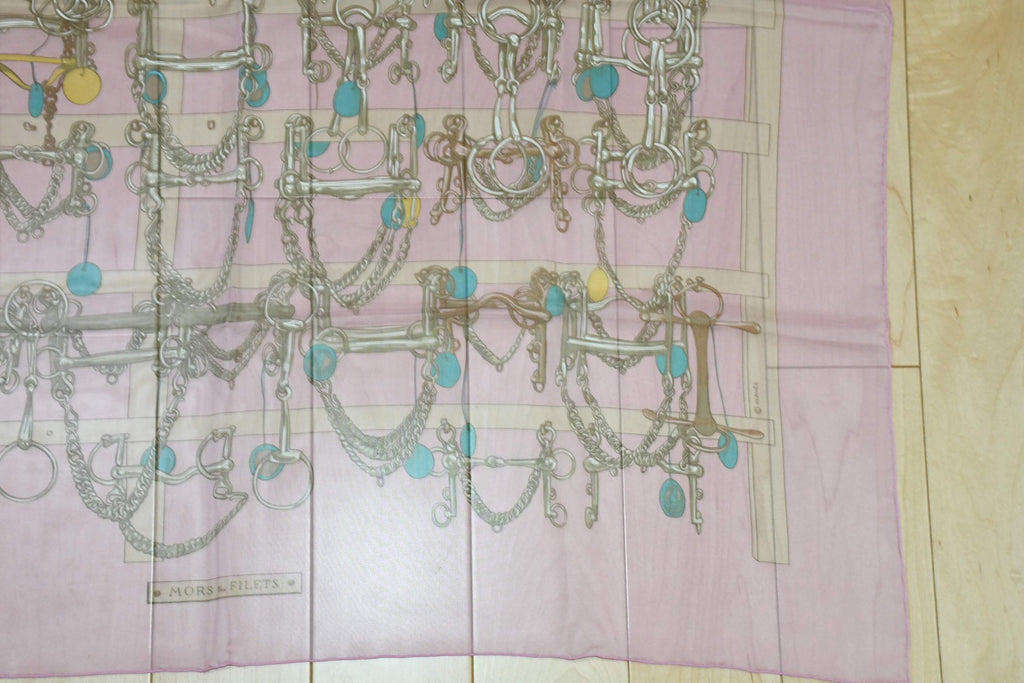 Hermes Scarf Mors et Filets 90 cm Chiffon Silk mousseline Pink chain muslin 35"