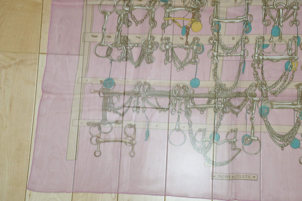 Hermes Scarf Mors et Filets 90 cm Chiffon Silk mousseline Pink chain muslin 35"