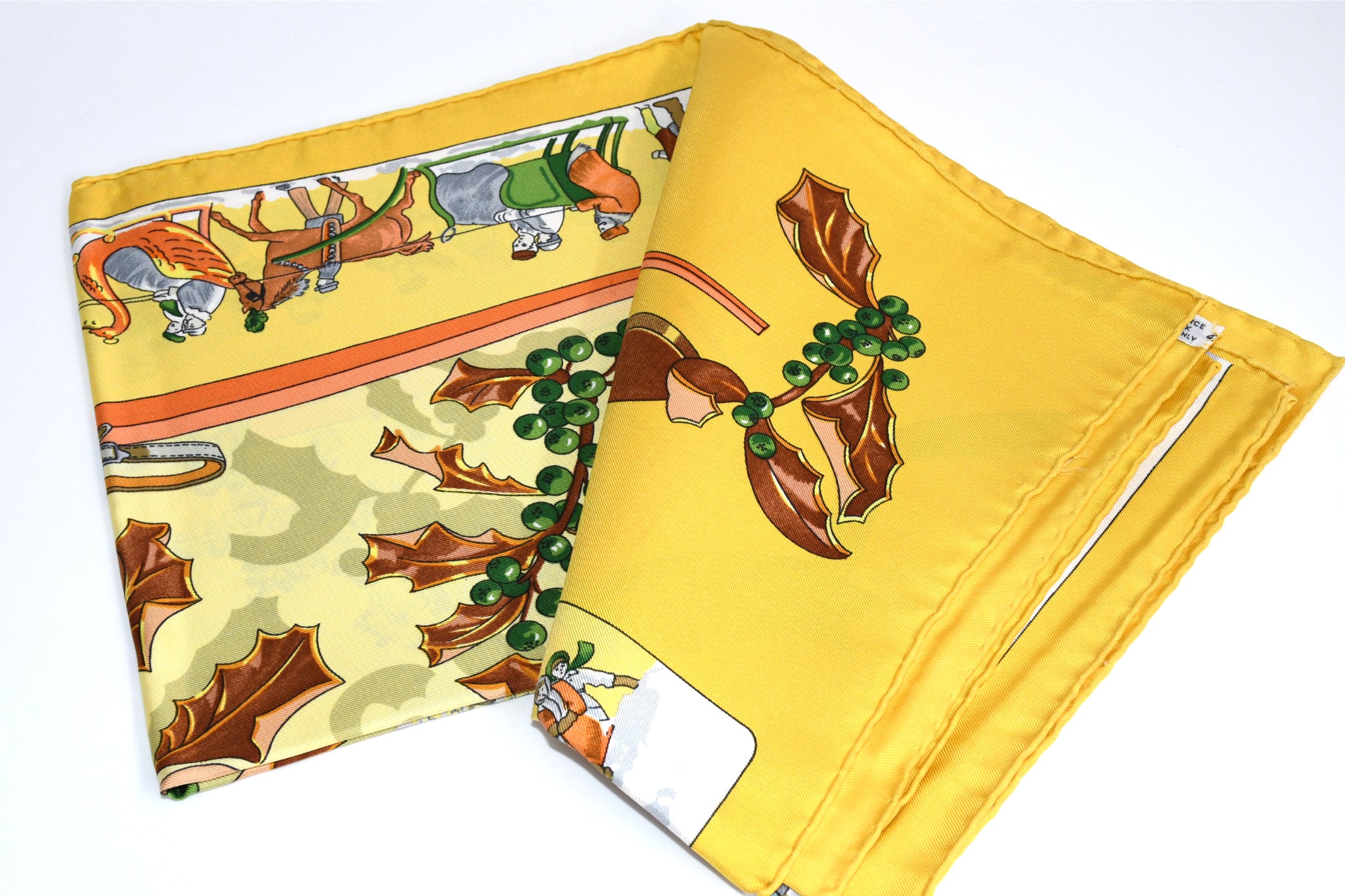 Hermes Scarf Neige d'Antan Silk 90 cm yellow Snow ski Carre 35