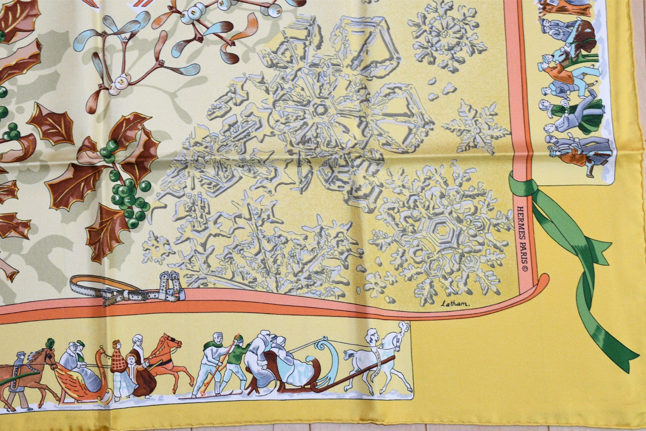 Hermes Scarf Neige d'Antan Silk 90 cm yellow Snow ski Carre 35
