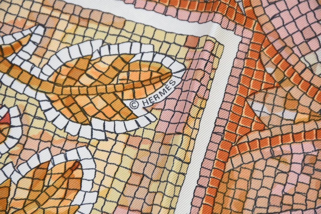 Hermes Scarf PAVEMENT 90 cm silk orange beige mosaic animal Carre