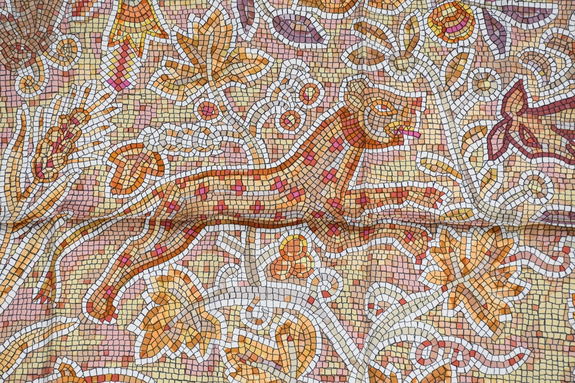 Hermes Scarf PAVEMENT 90 cm silk orange beige mosaic animal Carre