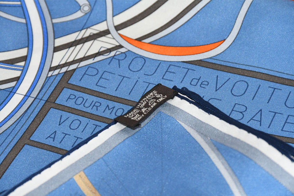 Hermes Scarf PETIT DUC 90 cm silk blue horse carriage 35"