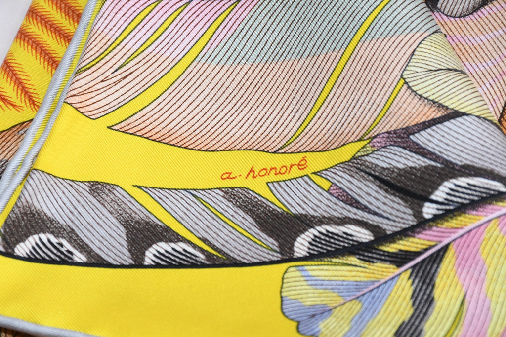 Hermes Scarf Plumes en Fete 90 cm silk yellow Carre bird feather 35"