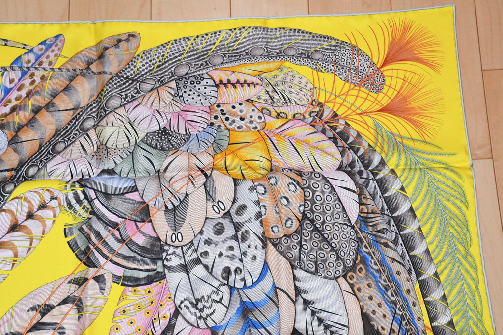 Hermes Scarf Plumes en Fete 90 cm silk yellow Carre bird feather 35"