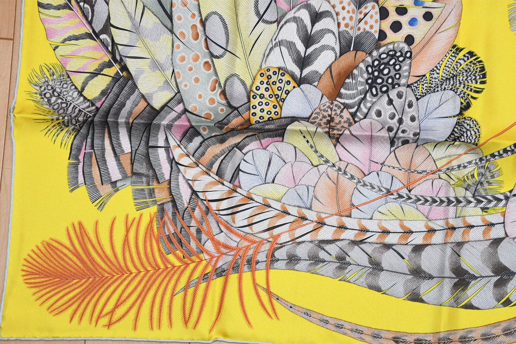 Hermes Scarf Plumes en Fete 90 cm silk yellow Carre bird feather 35"