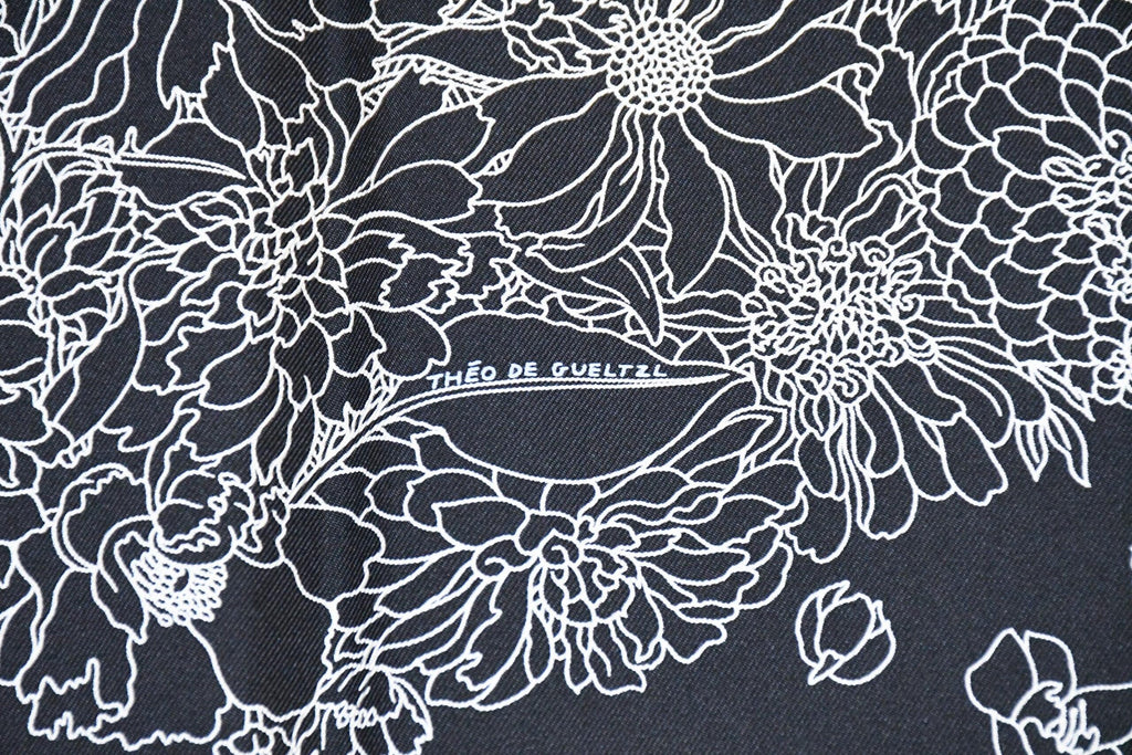 Hermes Scarf Robe Legere 90 cm silk black Carre flower horse 35" New w/ Tag