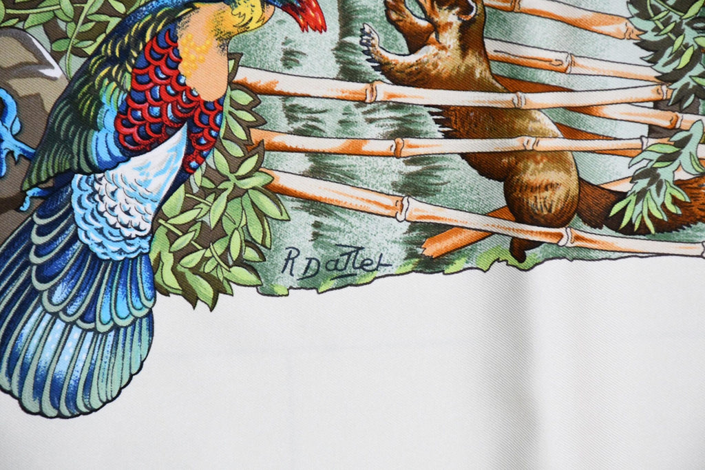 Hermes Scarf SICHUAN 90 cm by Robert Dallet cream white Carre Panda animal bird