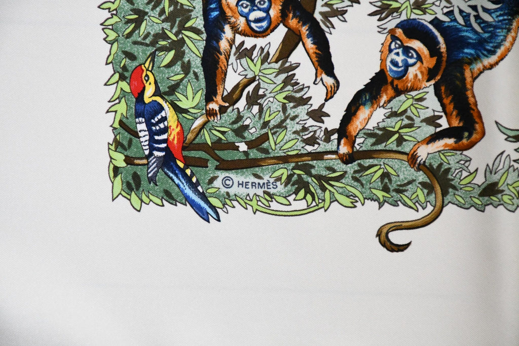 Hermes Scarf SICHUAN 90 cm by Robert Dallet cream white Carre Panda animal bird