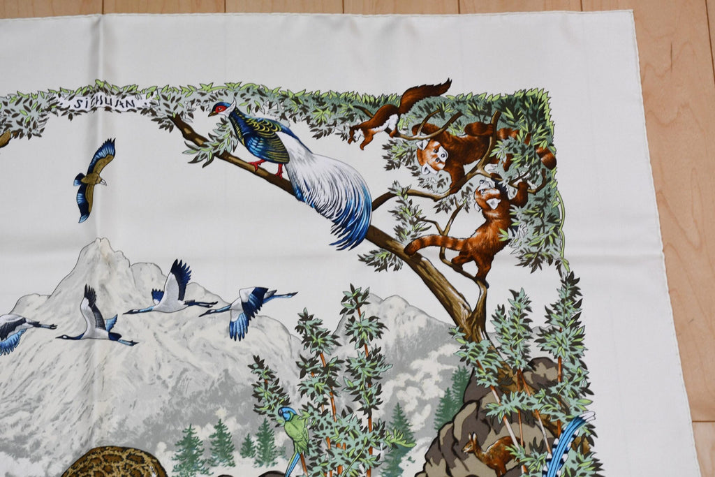 Hermes Scarf SICHUAN 90 cm by Robert Dallet cream white Carre Panda animal bird